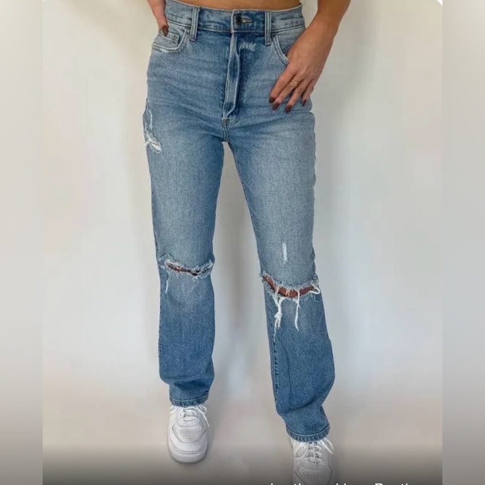Brand New Without Tag Cello Super High Rise Destroyed Dad Jeans Size 7